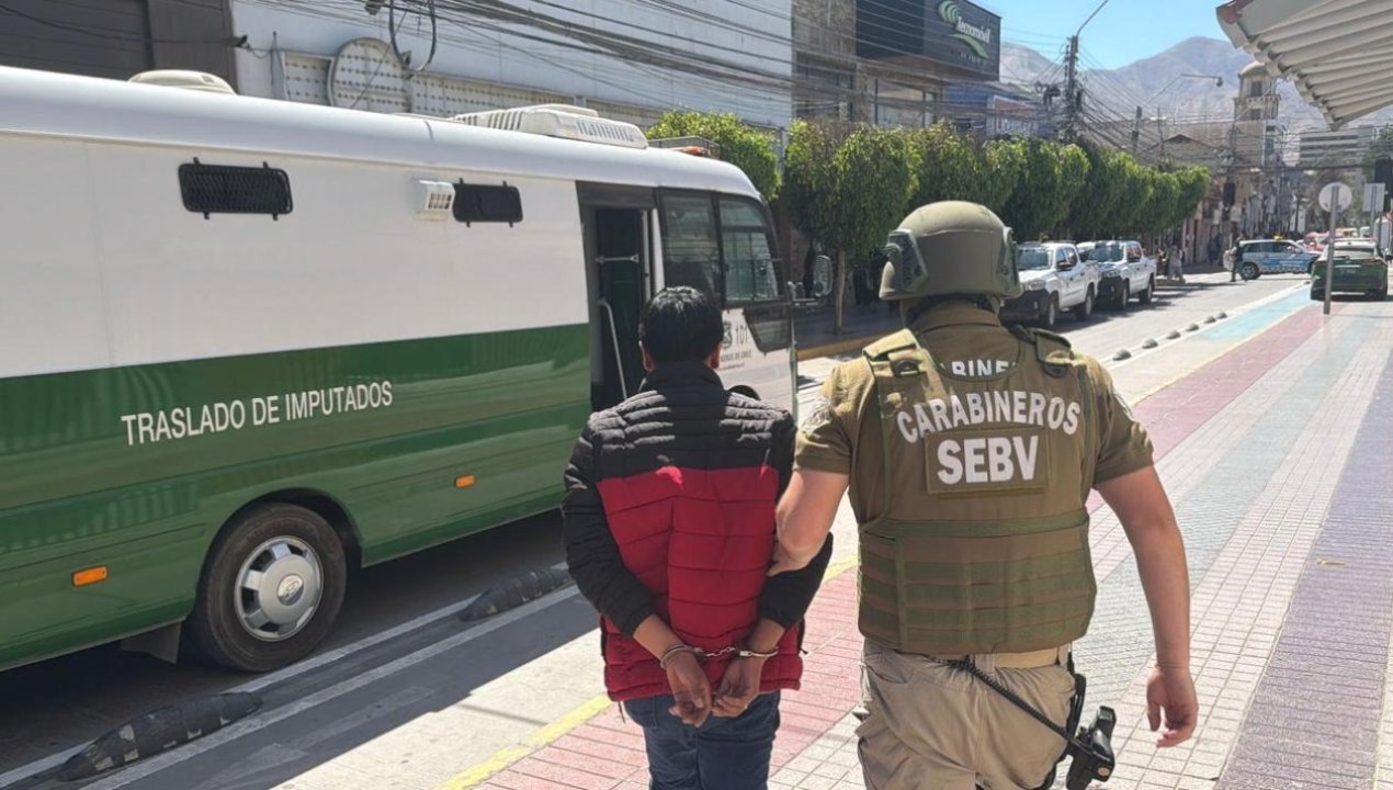 /atacama/carabineros-detuvo-12-personas-e-incauto-mas-de-700-especies-en-locales