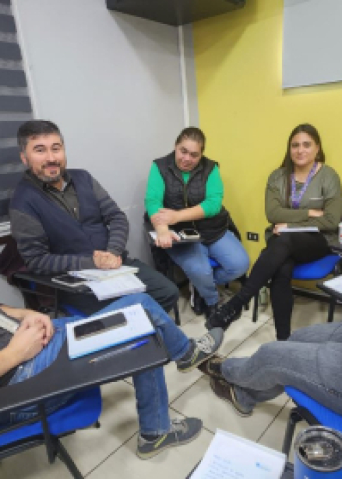 En Arauco: capacitan en eficiencia hospitalaria a equipos clínicos y administrativos del Hospital San Vicente