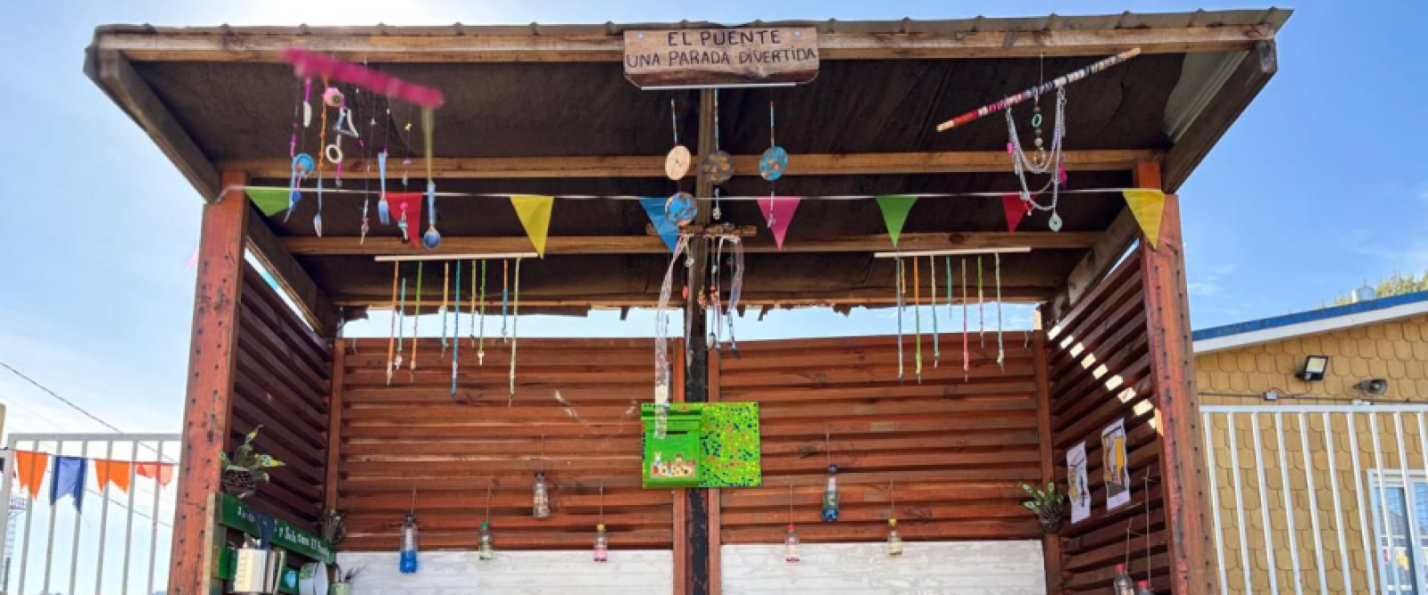 Jardín Infantil “El Puente” de Lebu impulsa intervención artística comunitaria en espacio público