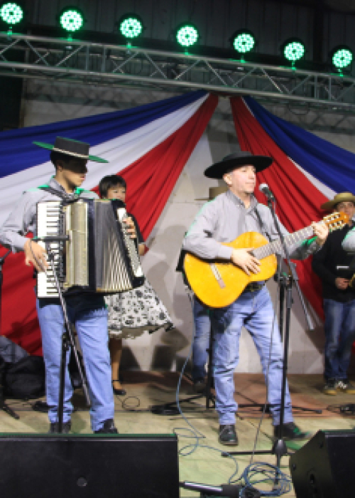 Arauco Celebró con Entusiasmo el Día Nacional del Cuequero