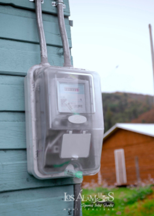 Histórico avance para el sector Caramávida: 16 familias beneficiadas con proyecto de electrificación