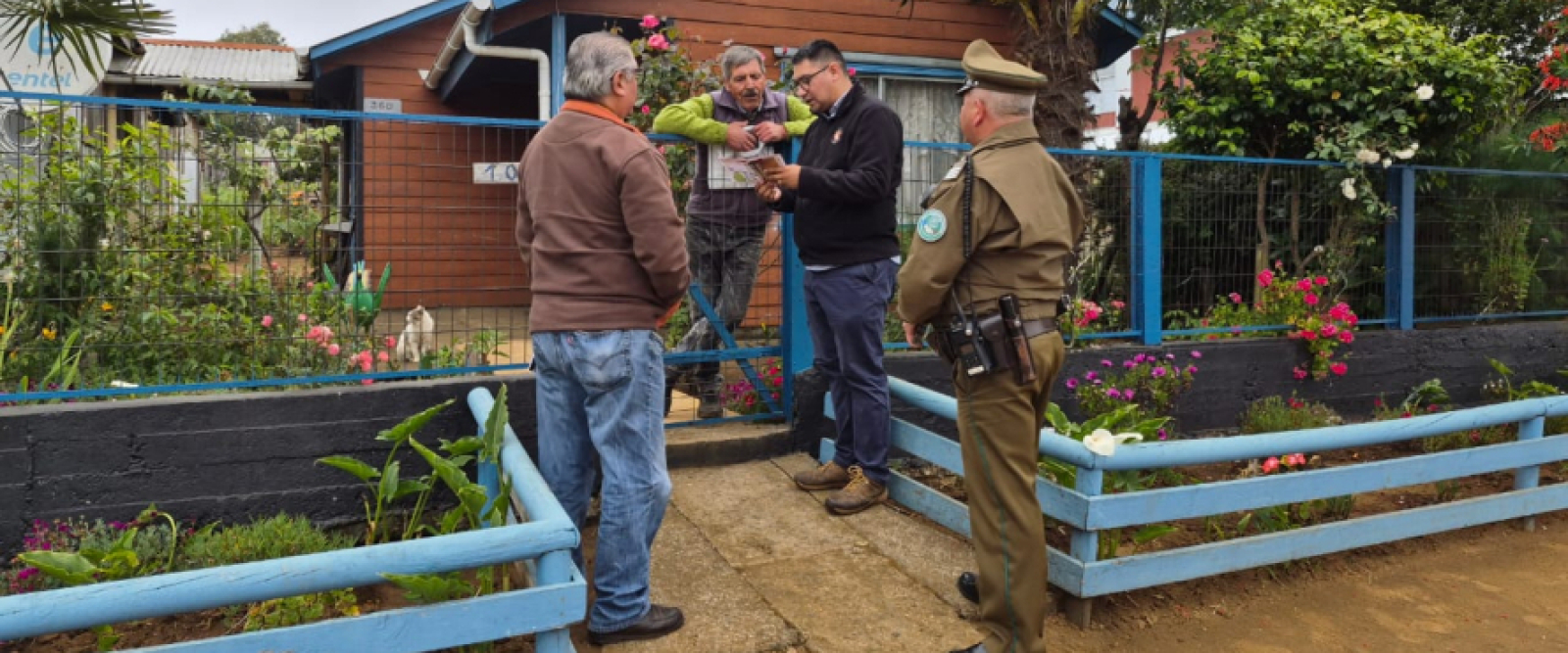 Carabineros de Lebu realizan campaña preventiva sobre incendios forestales en sector Santa Rosa