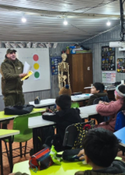 Carabineros realizó charla de educación vial en escuela rural de Contulmo