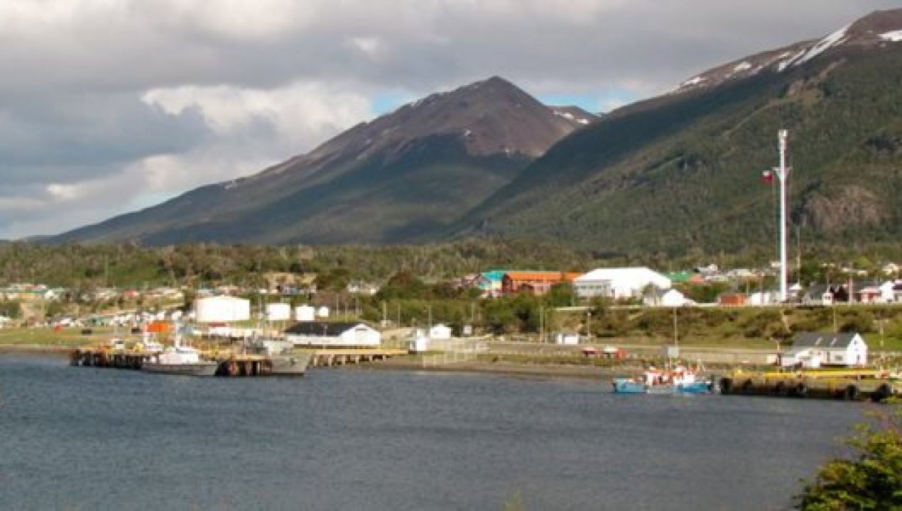/sernac-regional-fiscalizo-los-principales-supermercados-en-puerto-williams