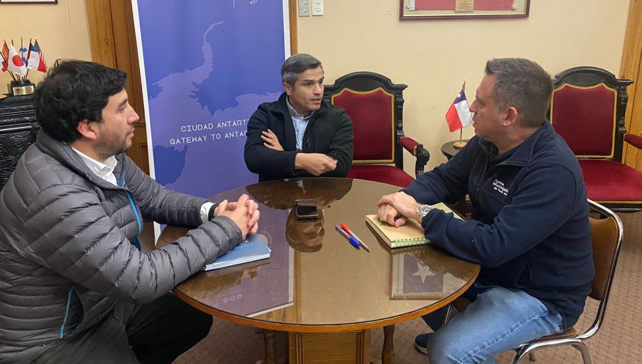 /punta-arenas-y-aysen-exigen-soberania-vial-sin-pasar-por-argentina