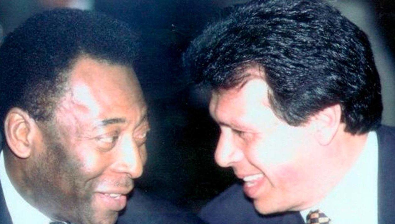 /la-admiracion-entre-pele-y-don-elias-si-figueroa-hubiera-ganado-un-mundial-seria-el-mejor-defensor-de-la-historia