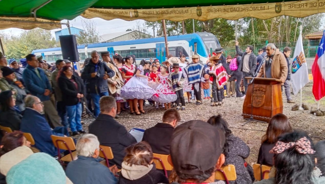 /regionales/region-de-la-araucania/quepe-ya-cuenta-con-paradero-ferroviario-conectara-con-temuco-en-solo-22