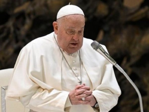 Papa Francisco habló y envía mensaje agradeciendo las oraciones por su salud