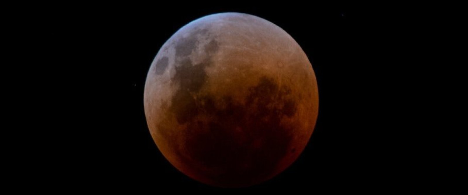 Luna de Sangre en marzo: Chile podrá ver espectacular eclipse lunar total