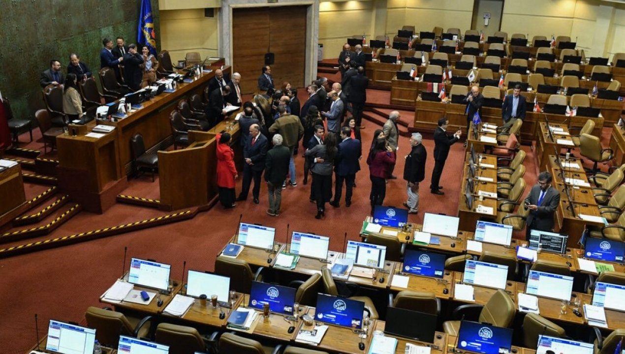 /actualidad/bochorno-legislativo-las-razones-que-dejaron-sin-sesion-a-la-camara-de