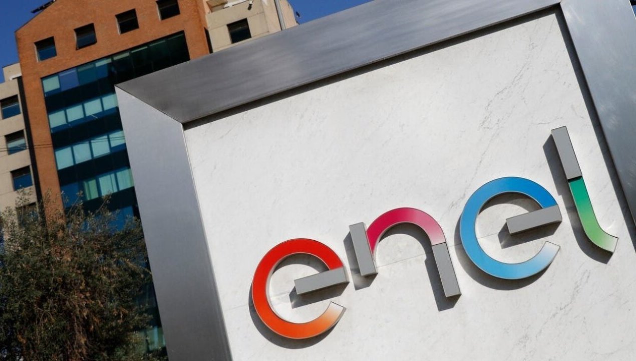 /actualidad/enel-posterga-devolucion-por-sobrecobros-y-responsabiliza-al-ministerio-de
