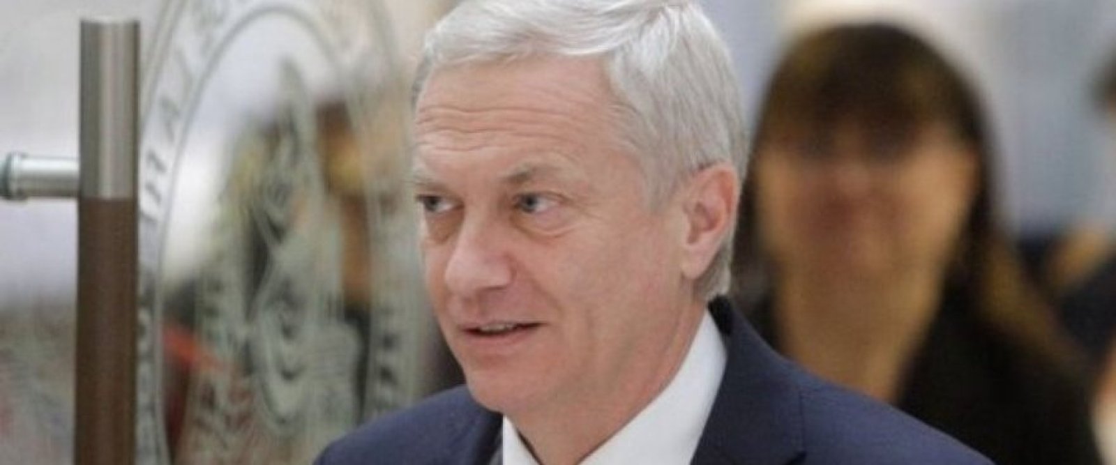 CADEM: alza de los combustibles continúa impactando al gobierno del Presidente José Antonio Kast