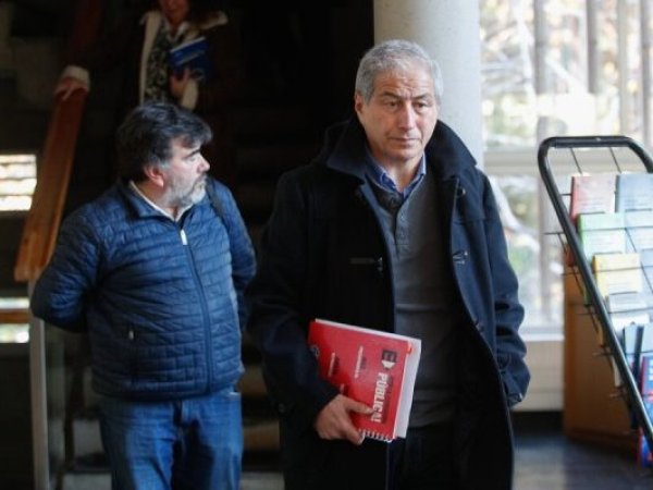 Colegio de Profesores cuestiona instructivo de Contraloría por pago de bono