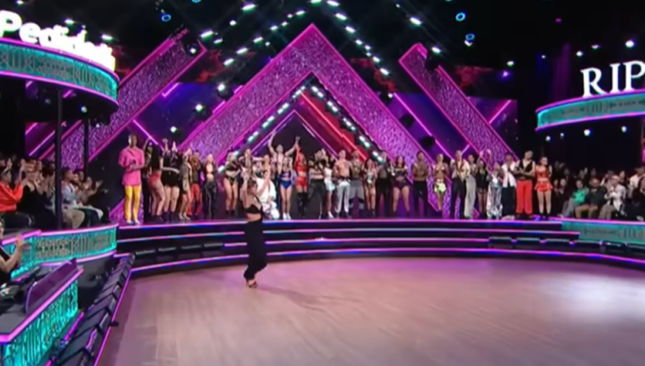 /magazine/participante-de-fiebre-de-baile-enfrenta-funa-de-su-expareja-por-pension