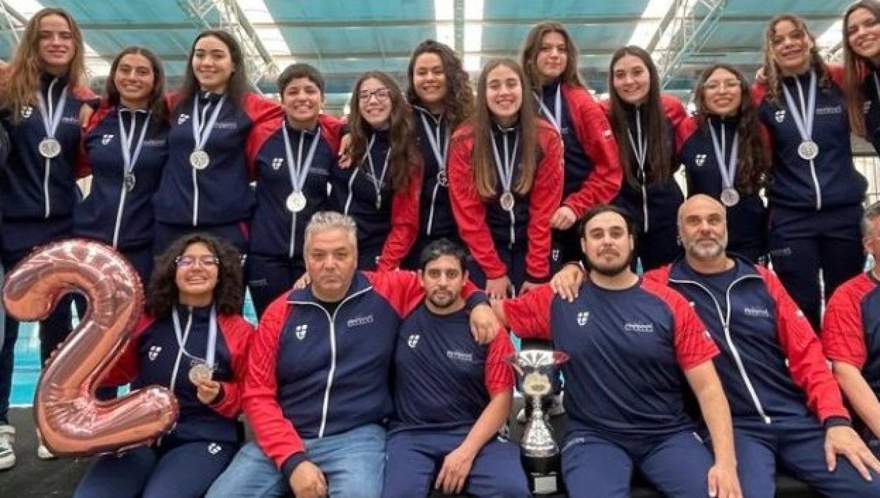 /funcionario-ua-participara-en-panamericanos-como-dt-de-seleccion-femenina